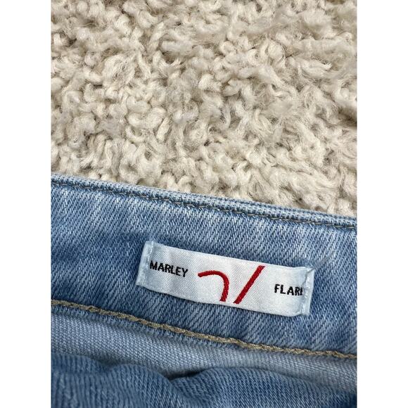 Vigoss Flare Jeans Womens 28 Light Blue Faded Denim Mid Rise - Picture 8 of 12